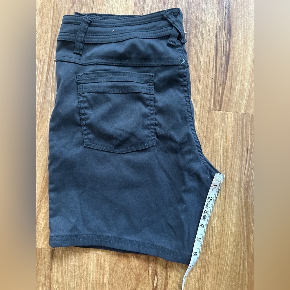 Prana Olivia 7” Women’s Shorts- Size 10 - Picture 4 of 5
